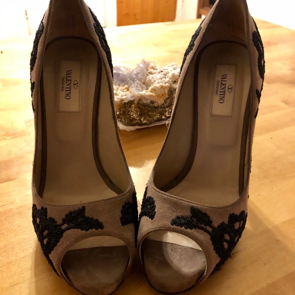 Valentino Heel - Picture 4 of 4